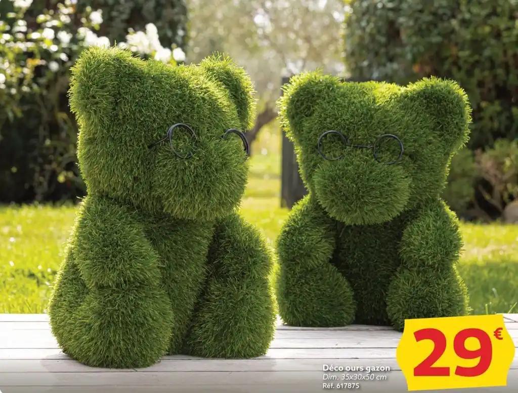 Déco ours gazon