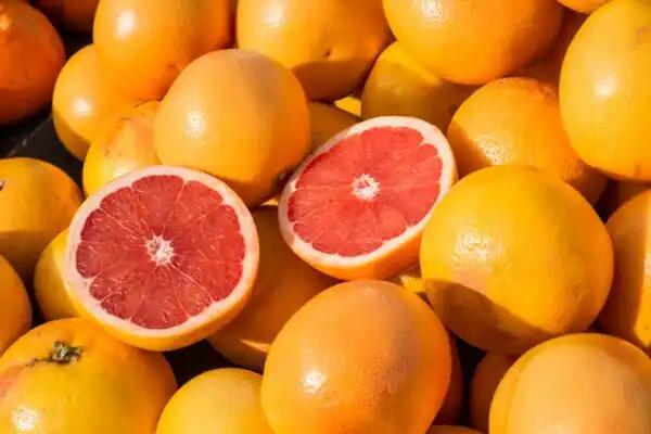 Pomelo rouge