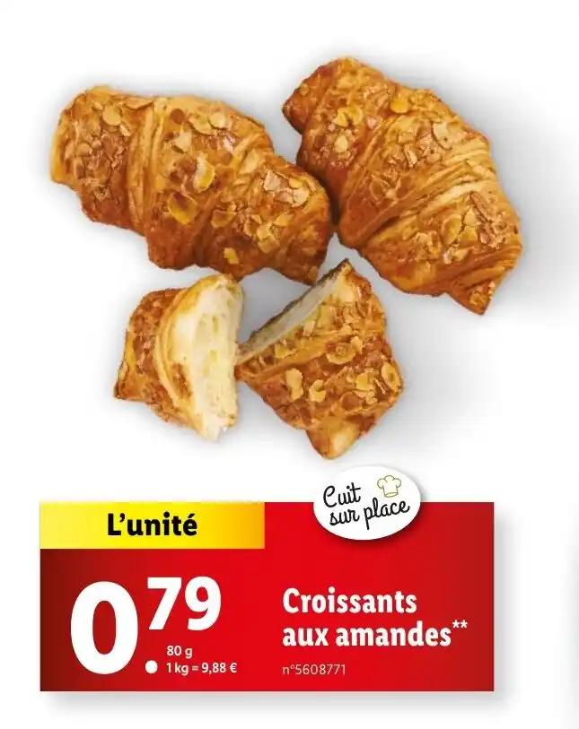 Croissants aux amandes