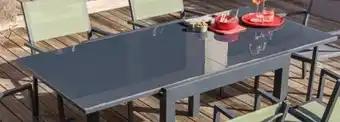 Table Oslow 4/8 couverts