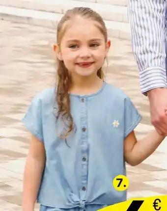 La blouse nouée