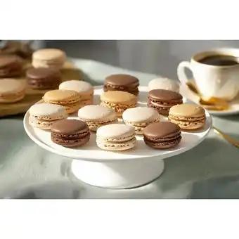 18 Macarons