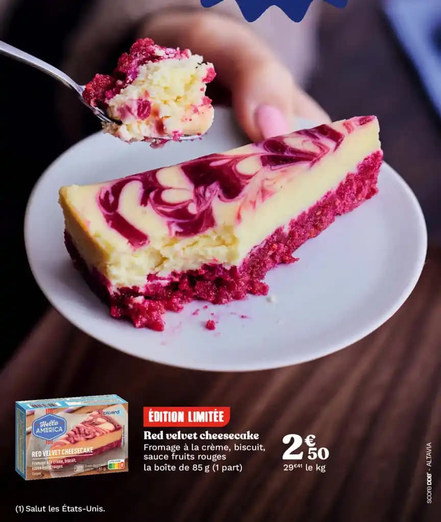 Red velvet cheesecake Fromage à la crème, biscuit, sauce fruits rouges la boîte de 85 g (1 part)