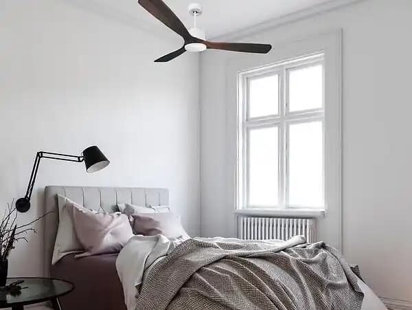 Ventilateur de Plafond ø166 cm avec Wifi Réversible Hypersilence pour 50 m²
