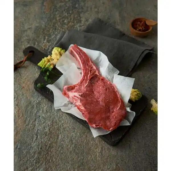 Veau D'aveyron Et Du Ségala Igp Label Rouge Filière Auchan Cultivons Le Bon : Côte*** Avec Os
