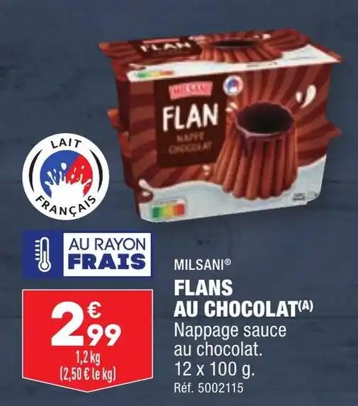 FLANS AU CHOCOLAT(A) Nappage sauce au chocolat.