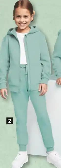 Promotion Exclusives de 2
            
        
        Pantalon jogging : Découvrez l'Offre incontournable